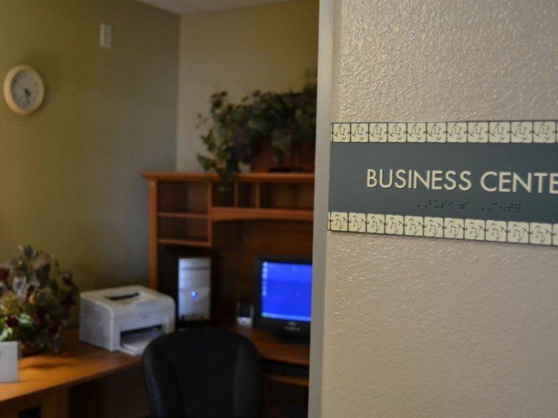 Best Western Plus Tulsa Inn & Suites Business photo